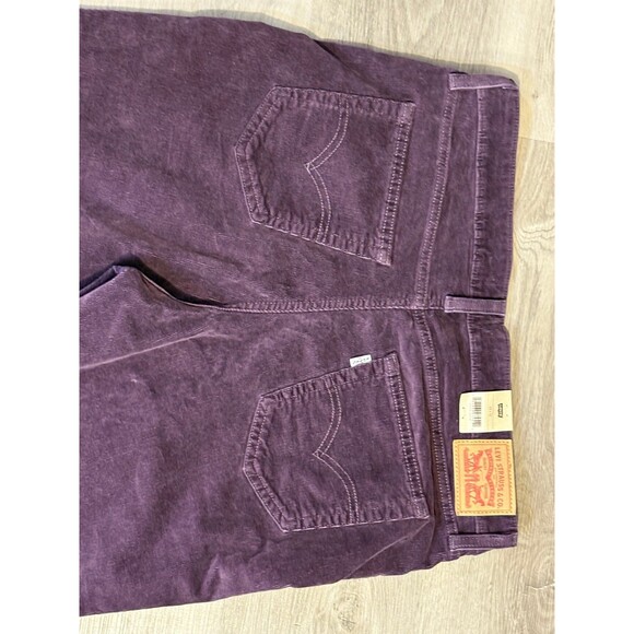 Levi’s Women’s 726 high rise flare corduroy pants 33x32 NWT - Picture 7 of 7